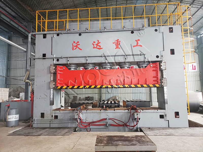 2000噸框(kuàng)架式液(yè)壓機壓(yā)波紋闆視(shì)頻