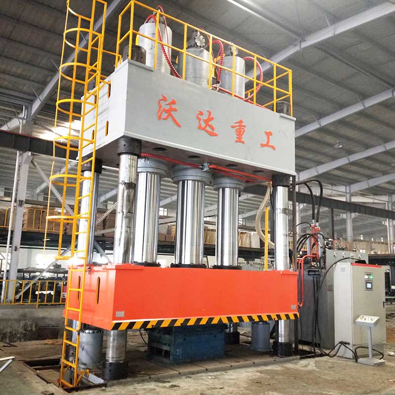 2000噸四柱液(yè)壓機(jī)廠家(jiā)