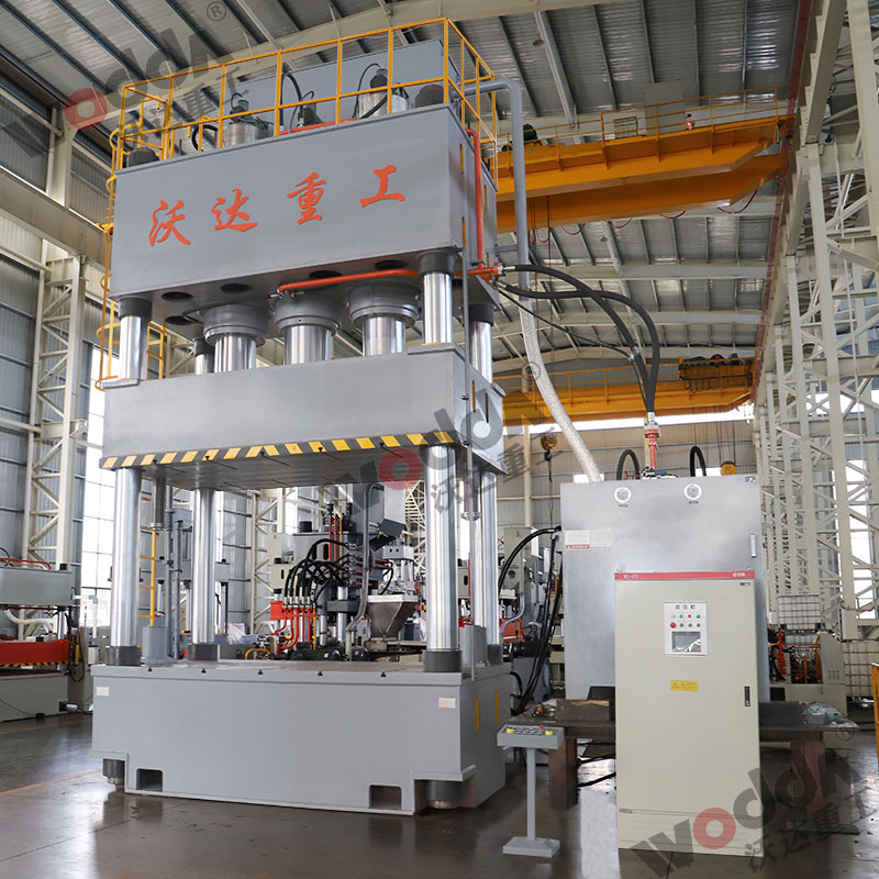 滕州1500噸四(sì)柱液壓機(jī)廠(chǎng)家