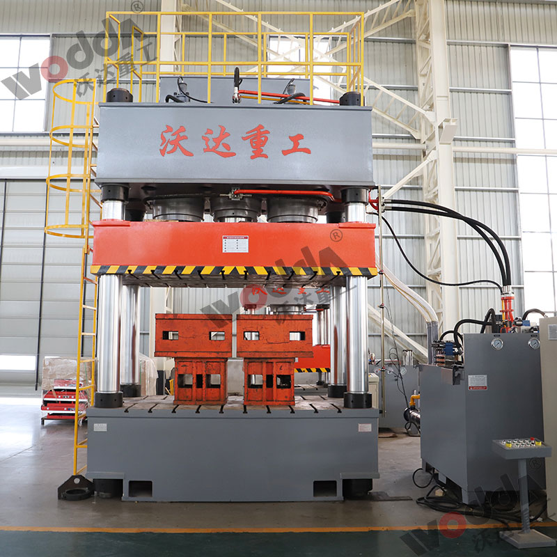 1000噸複合材料四柱(zhù)液壓機