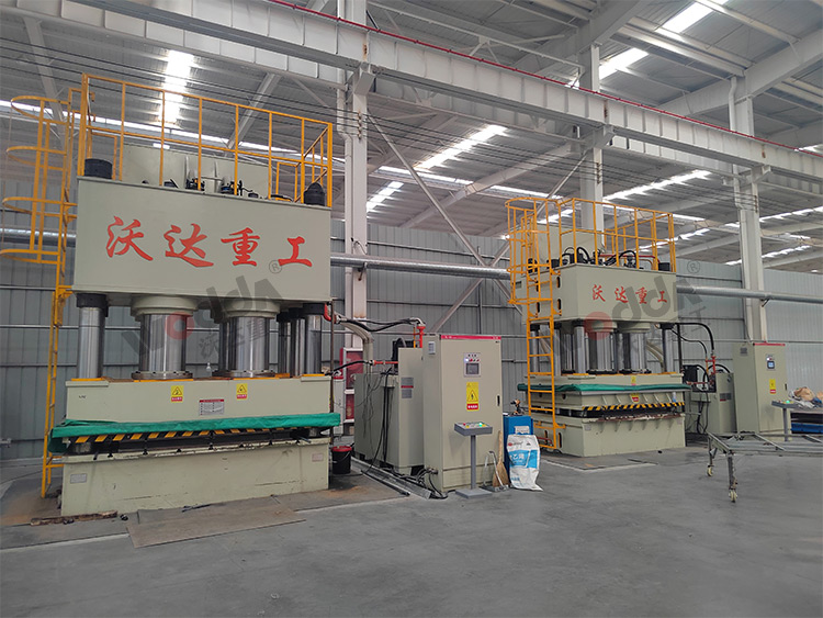 1250噸壓濾機(jī)濾闆成型(xíng)液壓機(jī)（圖(tú)1）