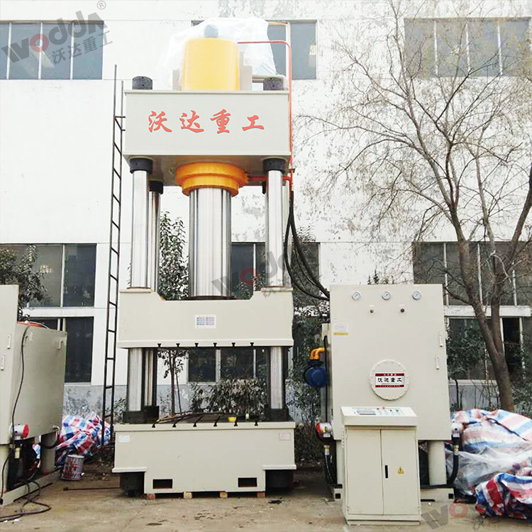1000噸液壓(yā)機