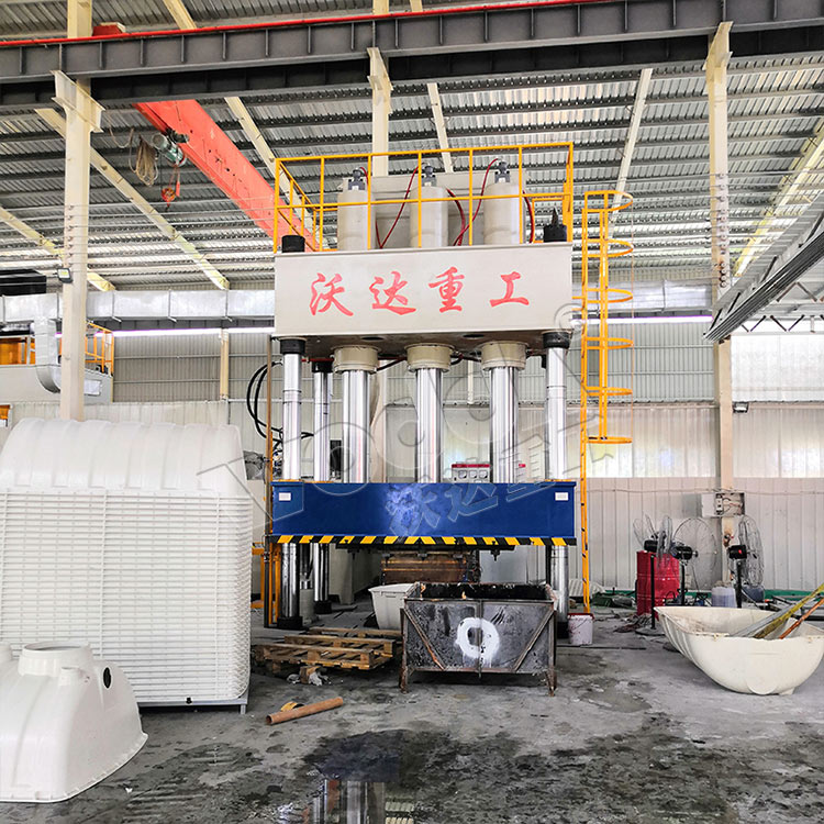 1000噸smc玻(bō)璃鋼(gāng)風(fēng)機罩化(huà)糞池成型(xíng)液壓(yā)機