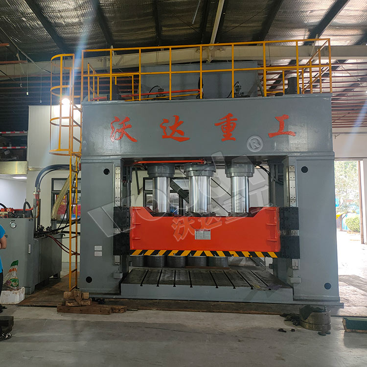 1000噸框(kuàng)架式薄闆(pǎn)拉伸液(yè)壓機(jī)