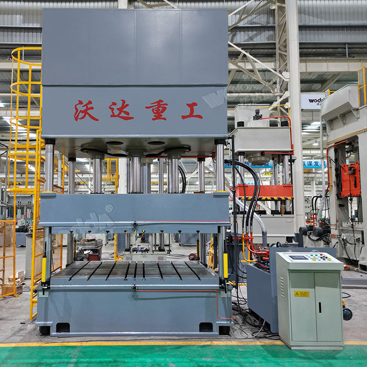 200噸四(sì)柱液壓機(jī)熱壓(yā)汽車内飾(shì)