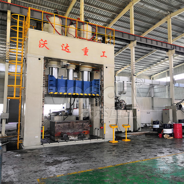2000噸(dūn)複合材料成型液壓機